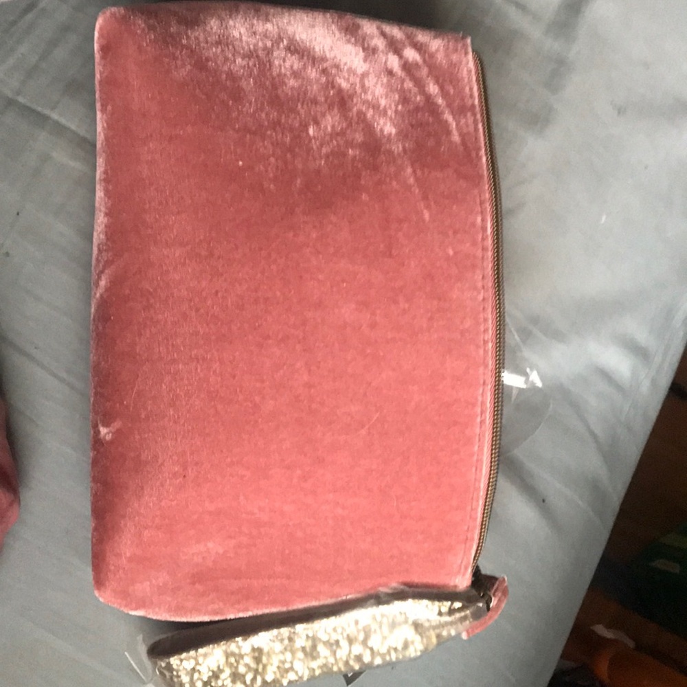 NWT Ulta blush velvet makeup bag full of goodies!